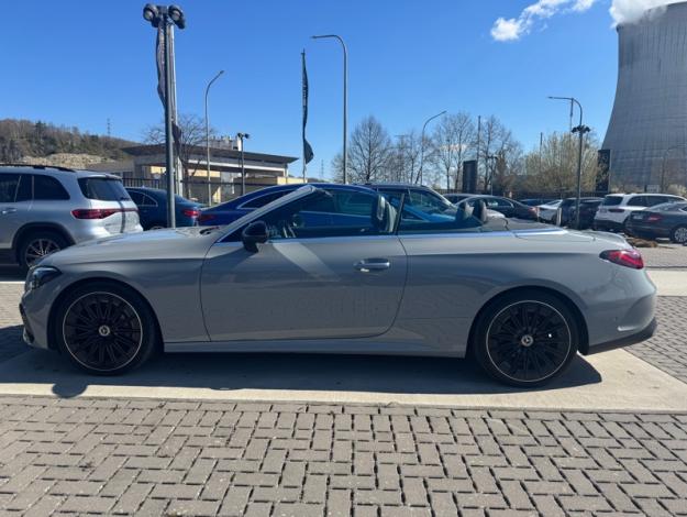 MERCEDES-BENZ CLE 220 d AMG Line Cabriolet  