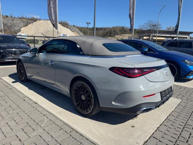 MERCEDES-BENZ CLE 220 d AMG Line Cabriolet  
