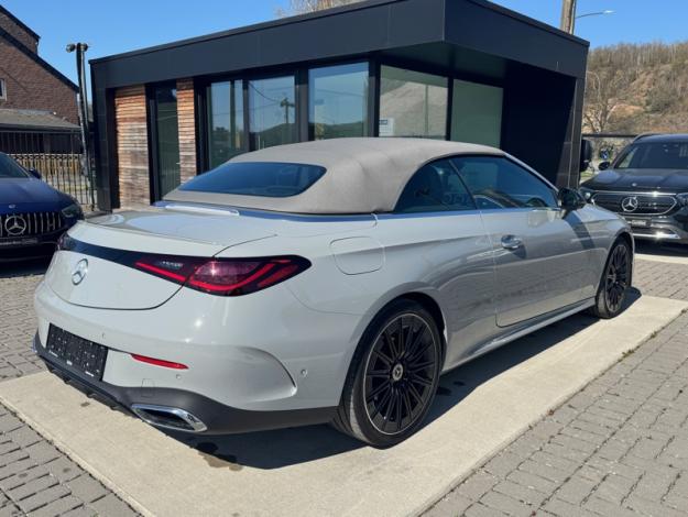 MERCEDES-BENZ CLE 220 d AMG Line Cabriolet  