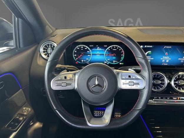 MERCEDES-BENZ GLA 250 e AMG Pack Night PREMIUM Plus Pano  