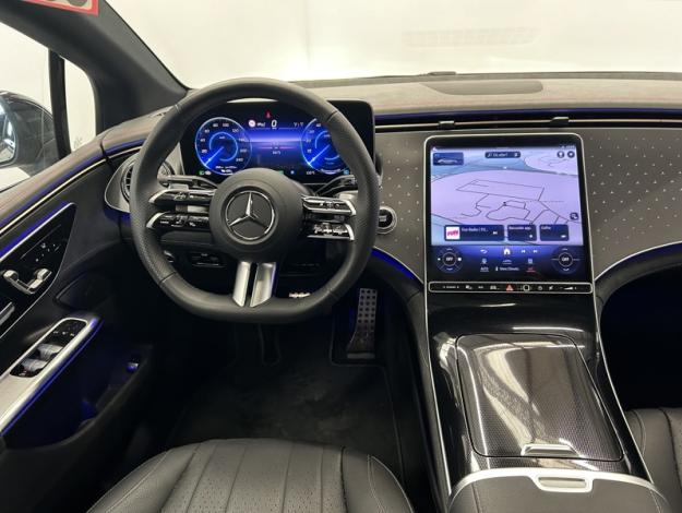 MERCEDES-BENZ EQE 300 Berline AMG Line Toit Pano  