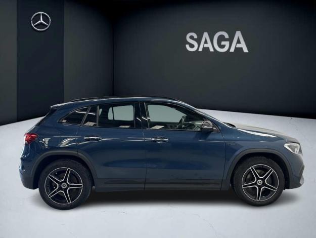 MERCEDES-BENZ GLA 250 e AMG Pack Night PREMIUM PLUS Attelage Pano  