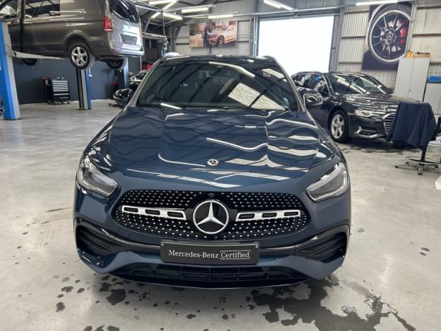 MERCEDES-BENZ GLA 250 e AMG Pack Night PREMIUM PLUS Attelage Pano  