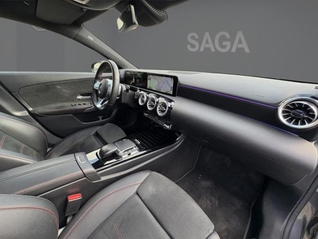 MERCEDES-BENZ Classe A A 180 Compacte AMG Line 