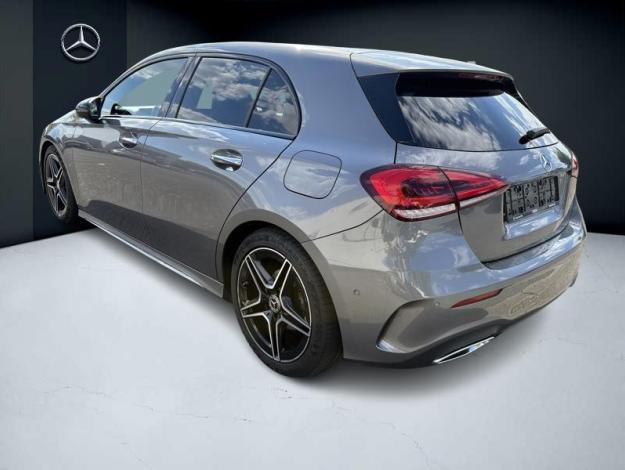 MERCEDES-BENZ Classe A A 180 Compacte AMG Line 