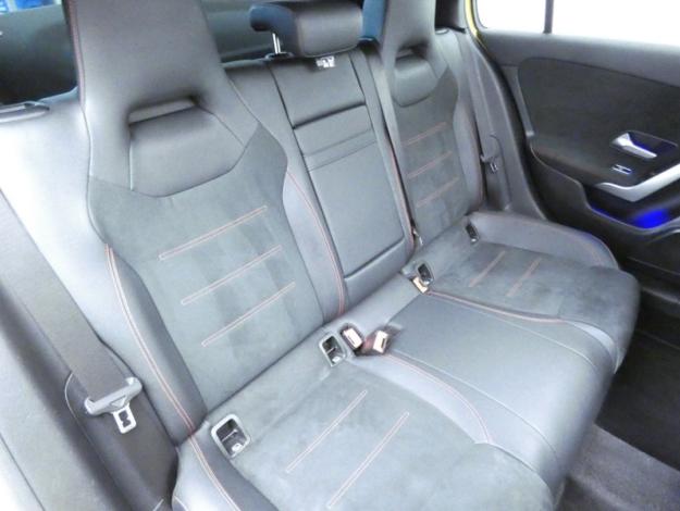 MERCEDES-BENZ Classe A 250 e AMG Line  