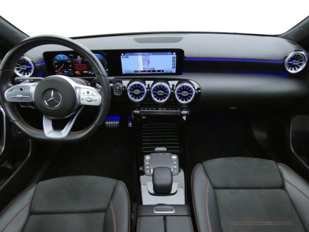 MERCEDES-BENZ Classe A 250 e AMG Line  