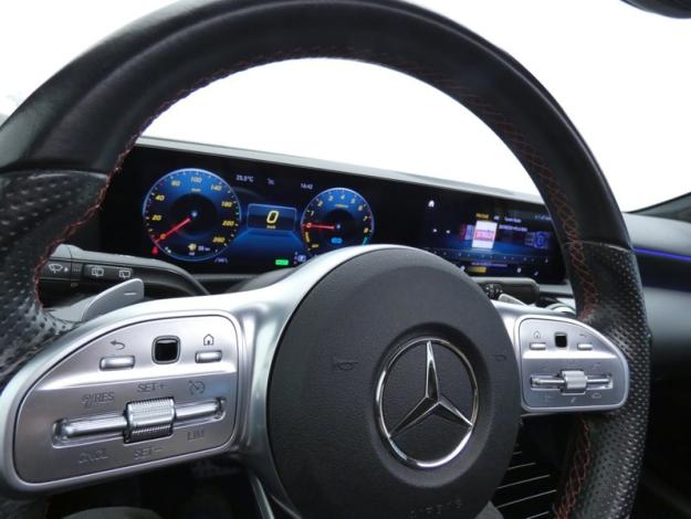 MERCEDES-BENZ Classe A 250 e AMG Line  