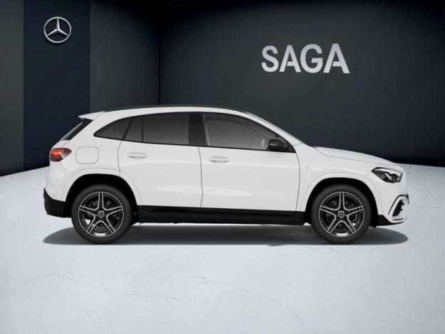 MERCEDES-BENZ GLA 250 e AMG Line  