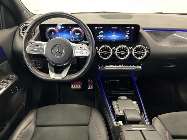 MERCEDES-BENZ GLA 250 e AMG Line PREMIUM PLUS  