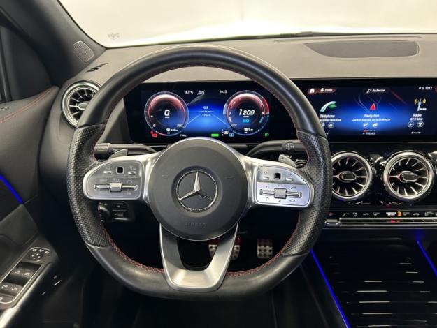 MERCEDES-BENZ GLA 250 e AMG Line PREMIUM PLUS  