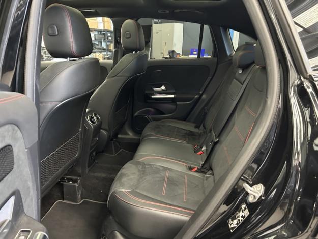 MERCEDES-BENZ GLA 250 e AMG Line PREMIUM PLUS  
