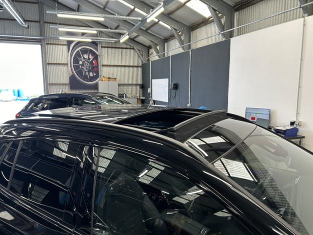 MERCEDES-BENZ GLA 250 e AMG Line PREMIUM PLUS  