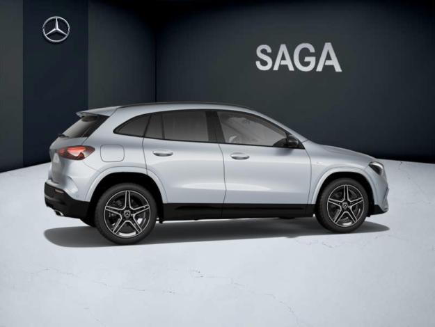 MERCEDES-BENZ GLA-Klasse GLA 250 e AMG Line