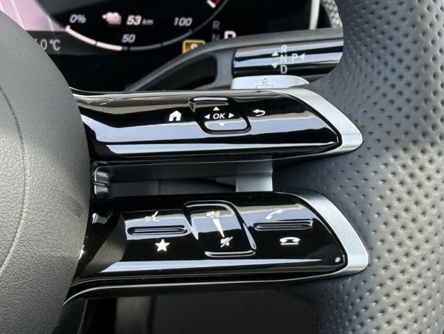 MERCEDES-BENZ GLC GLC 300 e  Hybrid EQ 4MATIC AMG Line +  GLC 300 e  Hybrid EQ 4MATIC AMG Line +