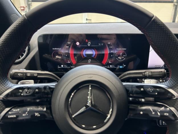 MERCEDES-BENZ GLA-Klasse GLA 250 e AMG Line