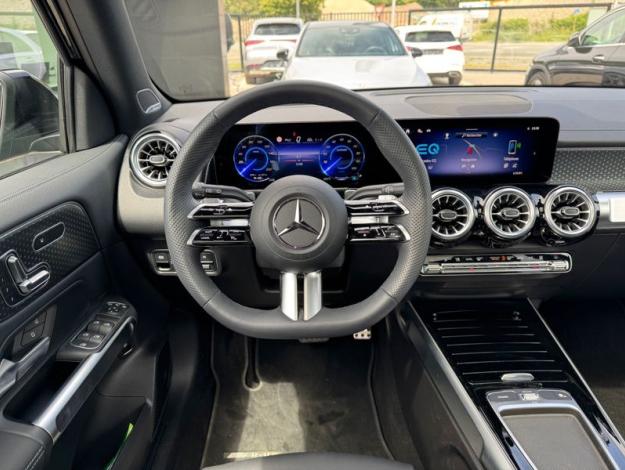MERCEDES-BENZ EQB 350 4MATIC AMG Line 7 Places  