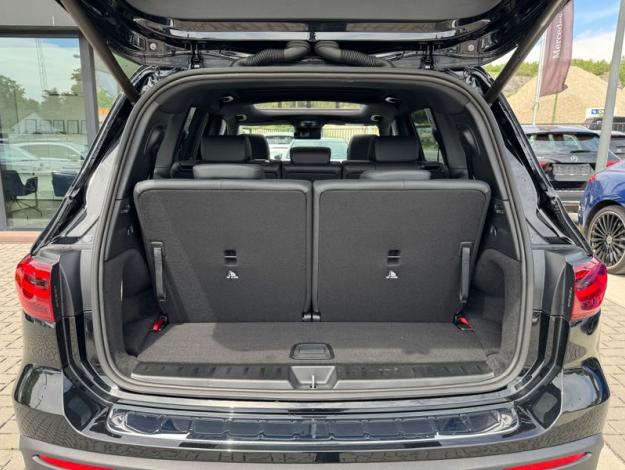 MERCEDES-BENZ EQB 350 4MATIC AMG Line 7 Places  