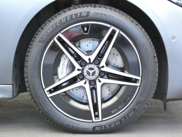 MERCEDES-BENZ Classe C Berline Classe C 400 e Hybrid EQ 4MATIC Berline AMG Line  