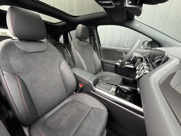 MERCEDES-BENZ GLA 200 d AMG Line  GLA 200 d AMG Line