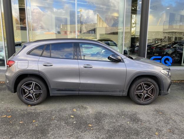 MERCEDES-BENZ GLA 250 e AMG Line 
