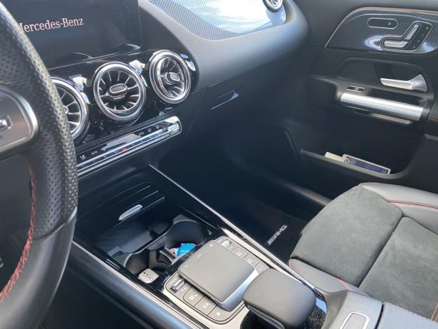 MERCEDES-BENZ GLA 250 e AMG Line 