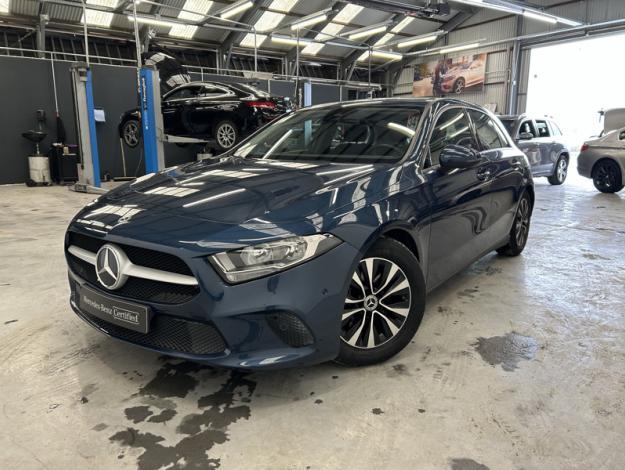 MERCEDES-BENZ A-Klasse A 180 d 'Business Solution - 6M'