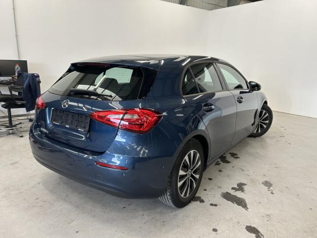 MERCEDES-BENZ A-Klasse A 180 d 'Business Solution - 6M'