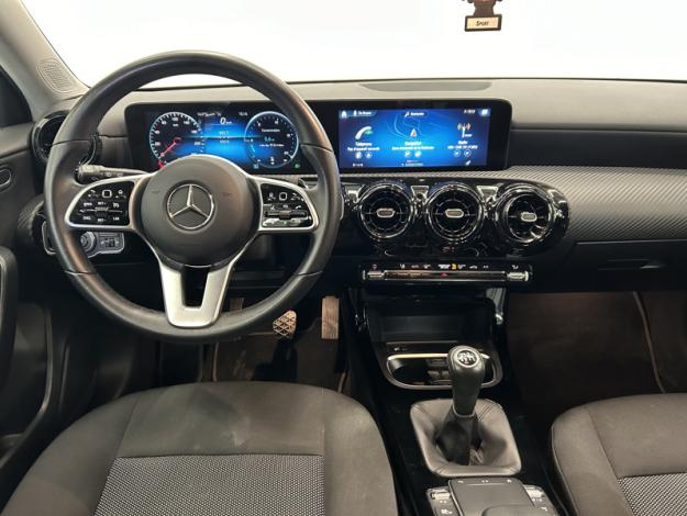 MERCEDES-BENZ A-Klasse A 180 d 'Business Solution - 6M'