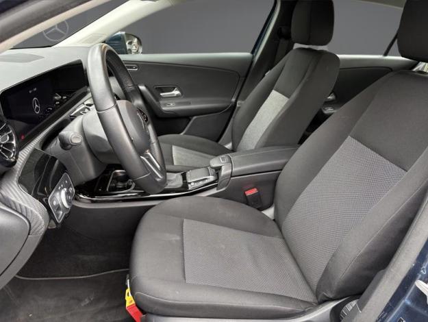 MERCEDES-BENZ Classe A 180 d  A 180 d
