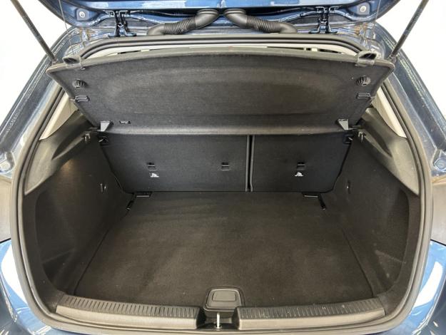 MERCEDES-BENZ A-Klasse A 180 d 'Business Solution - 6M'