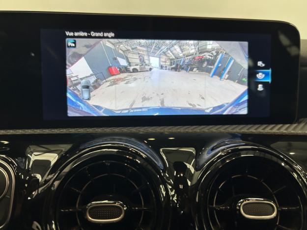 MERCEDES-BENZ A-Klasse A 180 d 'Business Solution - 6M'