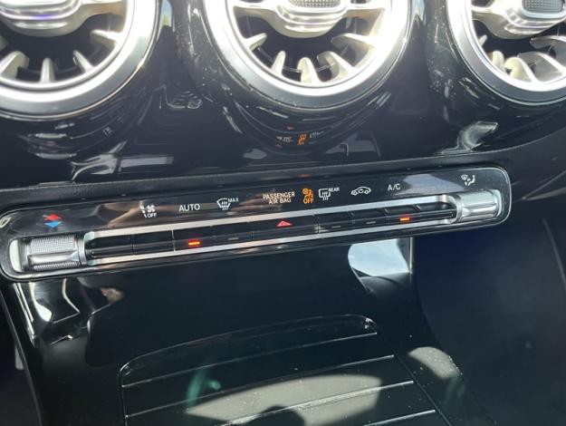 MERCEDES-BENZ Classe A 180 d Progressive Line  Classe A 180 d Progressive Line