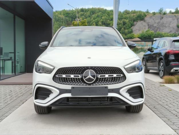 MERCEDES-BENZ GLA 250 e AmgLine - SAGA Huy (+32 85 23 69 00) 