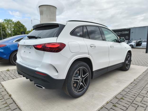 MERCEDES-BENZ GLA 250 e AmgLine - SAGA Huy (+32 85 23 69 00) 
