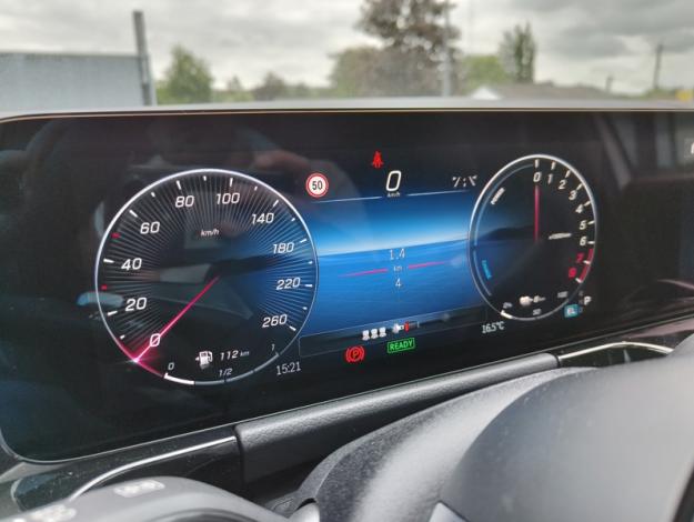 MERCEDES-BENZ GLA 250 e AmgLine - SAGA Huy (+32 85 23 69 00) 