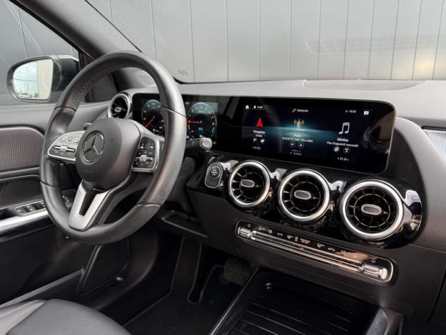 MERCEDES-BENZ GLA 250 e Progressive Line  