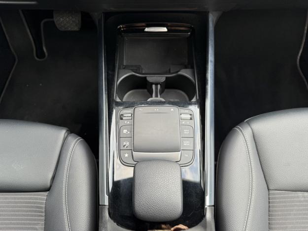 MERCEDES-BENZ GLA 250 e Progressive Line  