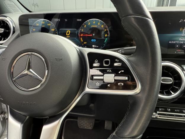 MERCEDES-BENZ GLA 250 e Progressive Line  