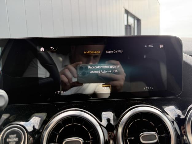 MERCEDES-BENZ GLA 250 e Progressive Line  