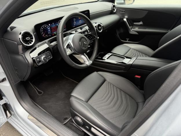 MERCEDES-BENZ Classe A 250 e Hybrid EQ Progressive Line  