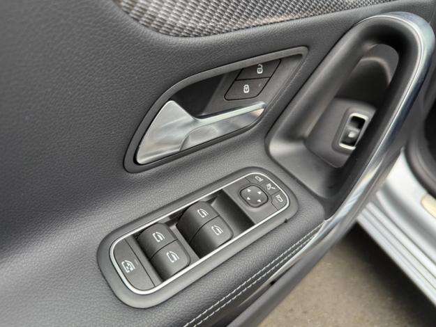 MERCEDES-BENZ Classe A 250 e Hybrid EQ Progressive Line  