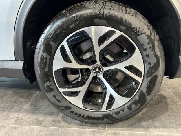 MERCEDES-BENZ GLC 300 de 4MATIC Business Line  