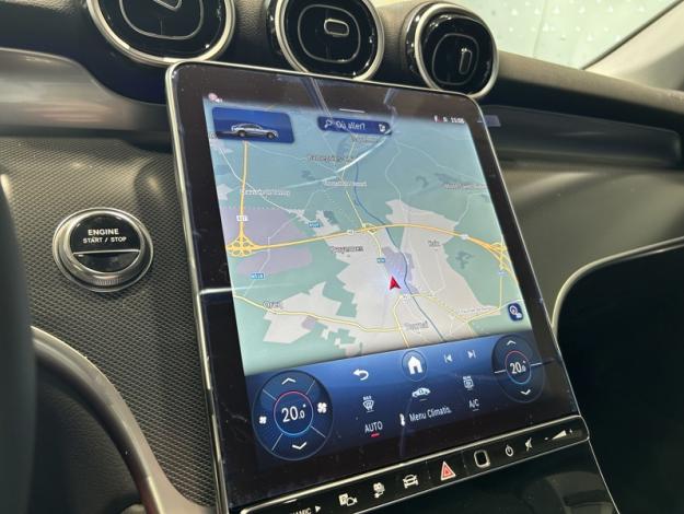 MERCEDES-BENZ GLC 300 de 4MATIC Business Line  