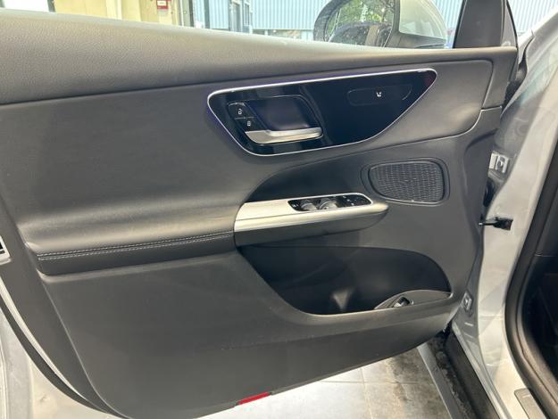 MERCEDES-BENZ GLC 300 de 4MATIC Business Line  