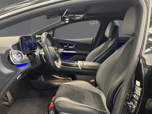 MERCEDES-BENZ EQE 350 + Berline AMG Line Toit Pano  
