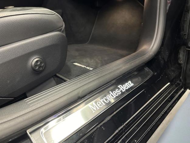 MERCEDES-BENZ EQE 350 + Berline AMG Line Toit Pano  
