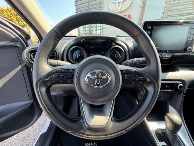 TOYOTA Yaris Hybride Hybride 116h Design  