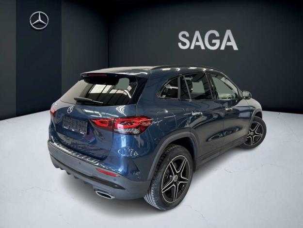 MERCEDES-BENZ GLA 250 e AMG Line  