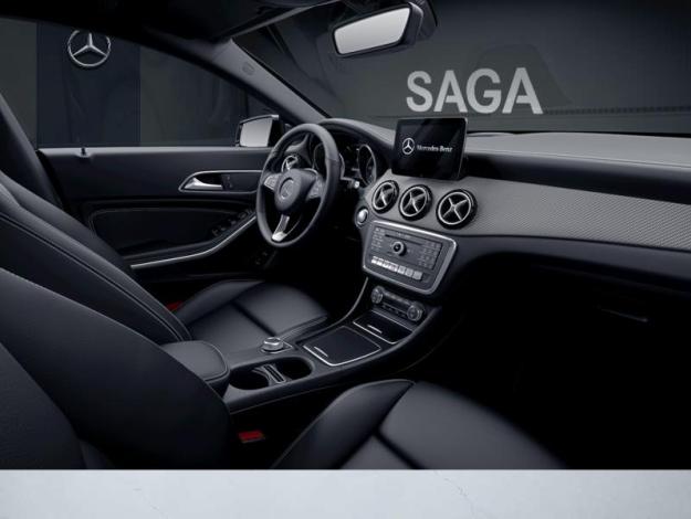 MERCEDES-BENZ CLA Coupé CLA 220 d Starlight Edition  